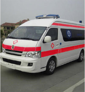理县上汽大通救护车